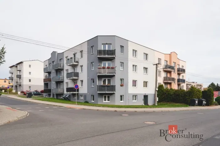 Pronájem bytu 2+kk, Zbůch, Náměstí, 52 m2