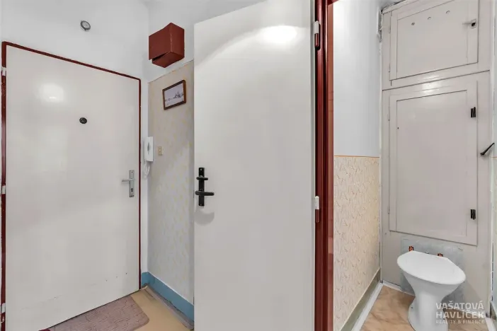 Prodej bytu 1+1, Hradec Králové, U Koruny, 39 m2