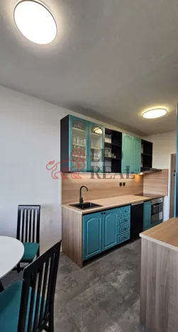 Pronájem bytu 4+1, Praha - Troja, Glowackého, 78 m2