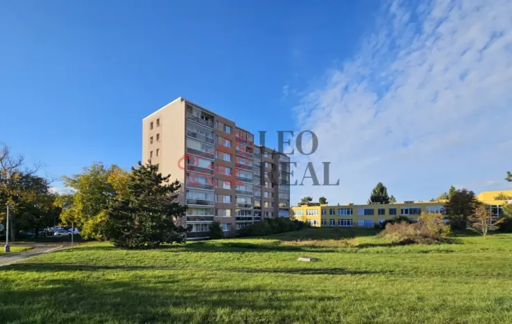 Pronájem bytu 4+1, Praha - Troja, Glowackého, 78 m2
