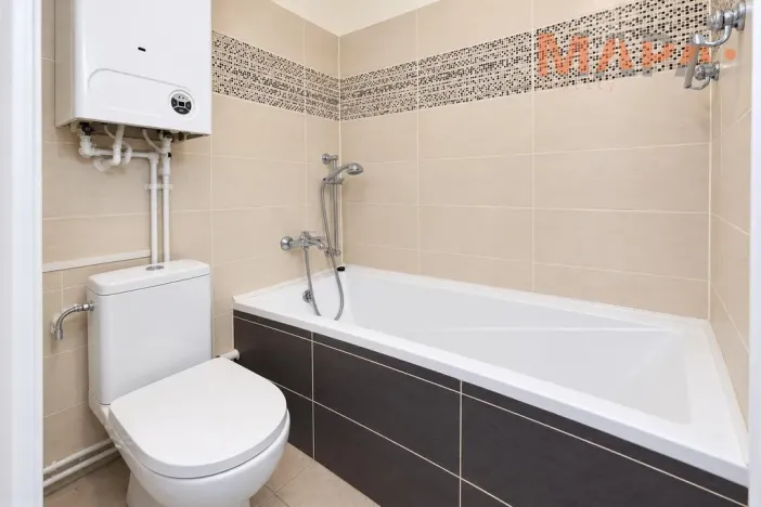 Pronájem bytu 1+1, Chomutov, Bělohorská, 33 m2