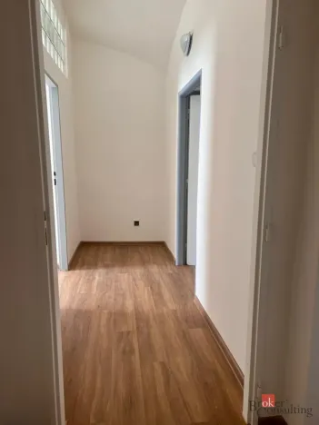 Pronájem bytu 2+1, Chomutov, náměstí 1. Máje, 61 m2