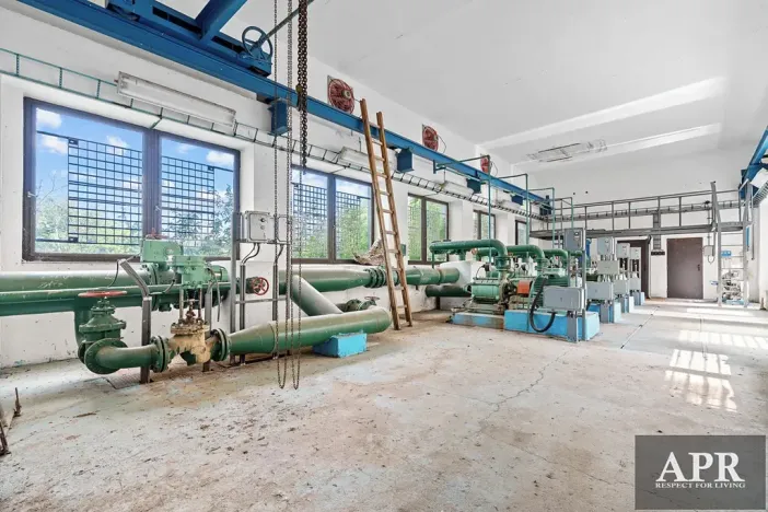 Prodej komerční nemovitosti, Hluk, 192 m2