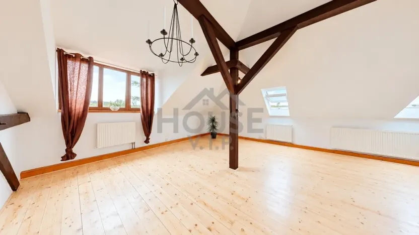 Prodej bytu 2+kk, Kralupy nad Vltavou, třída Legií, 97 m2