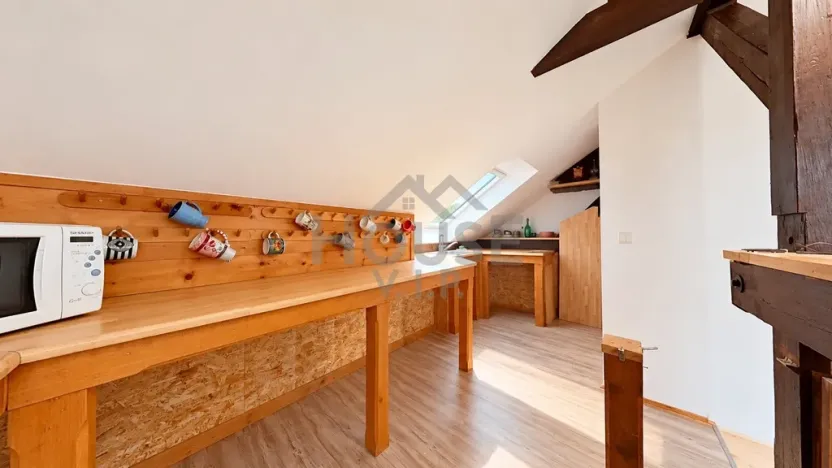 Prodej bytu 2+kk, Kralupy nad Vltavou, třída Legií, 97 m2