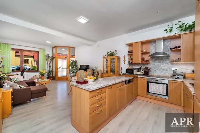 Prodej obchodního prostoru, Veselí nad Moravou, Zarazická, 320 m2