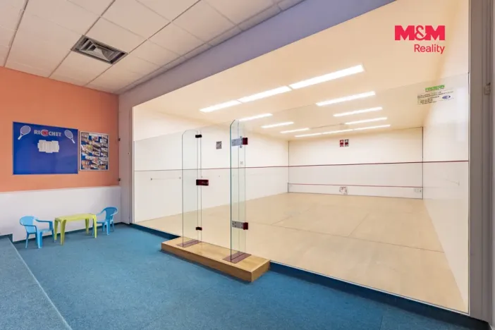 Prodej obchodního prostoru, Cheb, Lesní, 130 m2