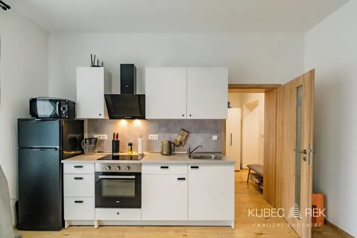 Pronájem bytu 1+kk, Milevsko, Jiráskova, 33 m2