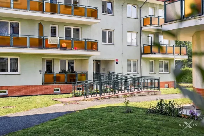 Prodej bytu 3+kk, Praha - Suchdol, K Horoměřicům, 97 m2