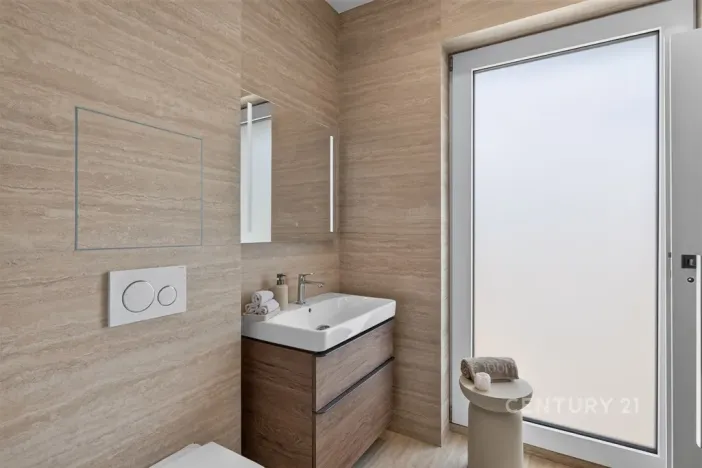 Prodej rodinného domu, Kamenice, 151 m2