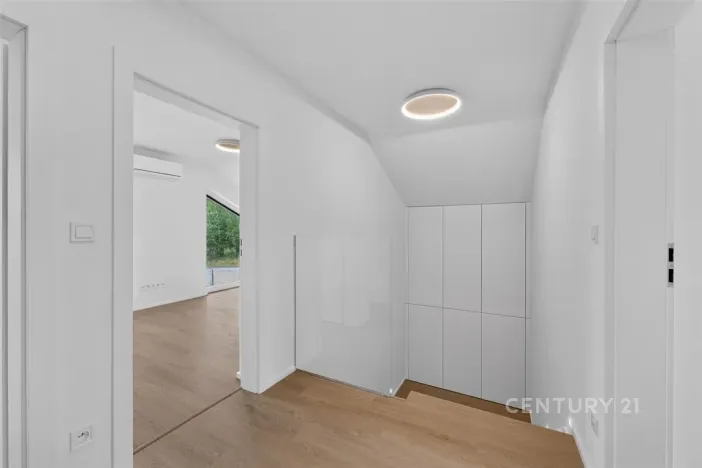 Prodej rodinného domu, Kamenice, 151 m2