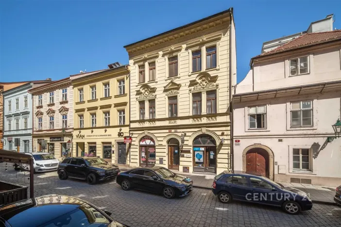 Pronájem obchodního prostoru, Plzeň, Bezručova, 55 m2