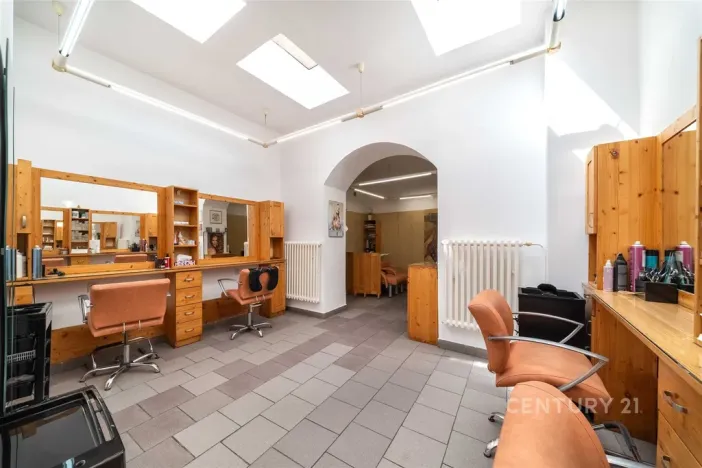 Pronájem obchodního prostoru, Plzeň, Bezručova, 55 m2