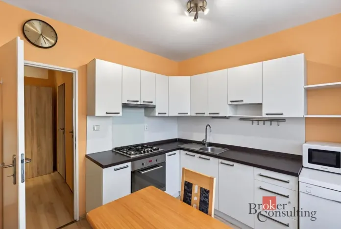 Prodej bytu 3+1, Krnov - Pod Bezručovým vrchem, Budovatelů, 72 m2