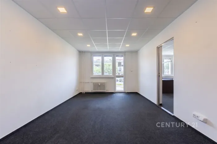 Prodej kanceláře, Most, Obránců míru, 68 m2