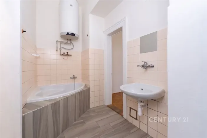 Prodej bytu 3+kk, Praha - Holešovice, Veletržní, 100 m2