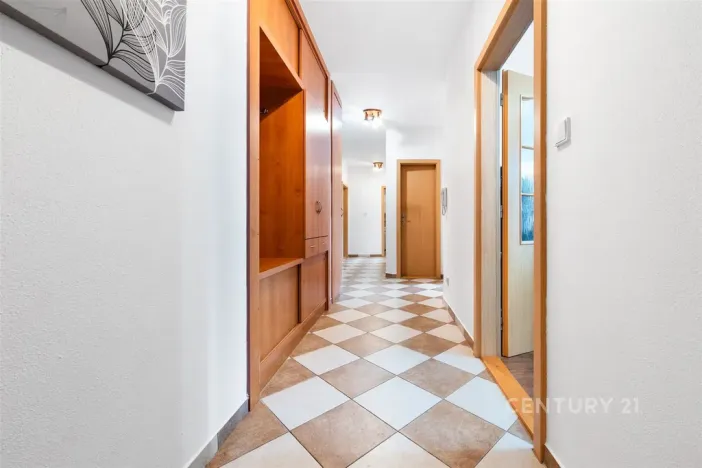 Prodej bytu 3+1, Tlučná, Na Čampuli, 87 m2