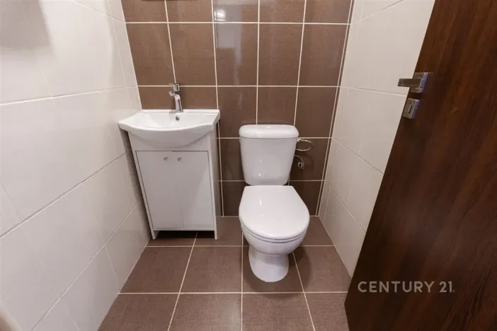 Pronájem kanceláře, Most, Obránců míru, 68 m2