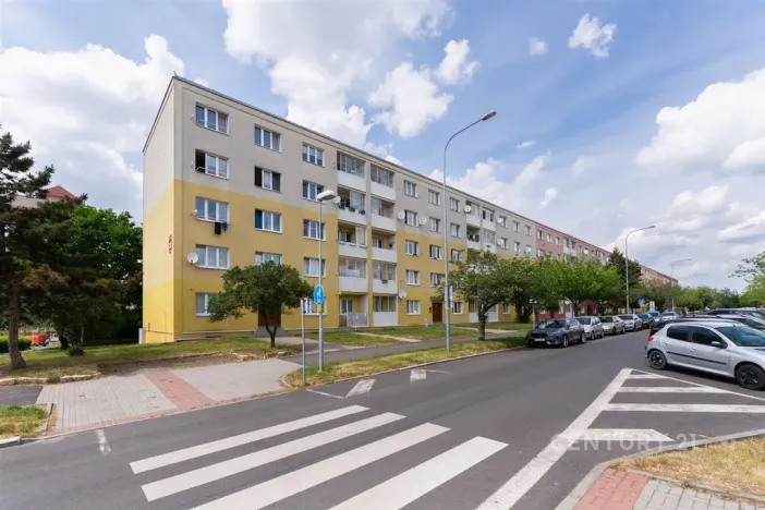 Pronájem kanceláře, Most, Obránců míru, 68 m2