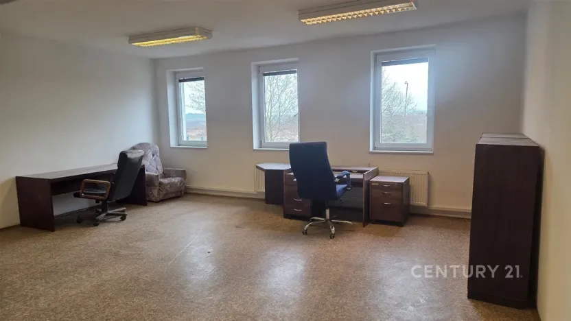 Pronájem kanceláře, Most, okres most, 86 m2
