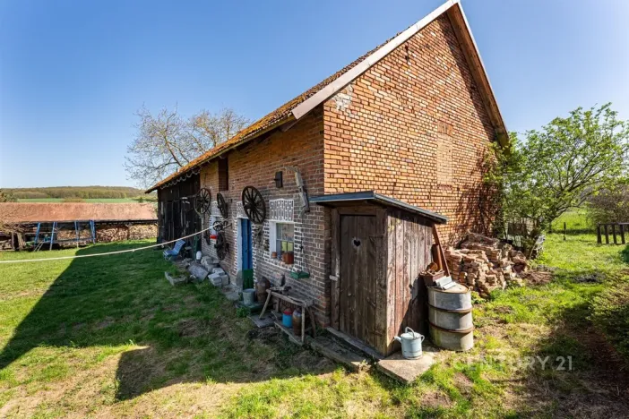 Prodej chalupy, Jičíněves - Labouň, 180 m2