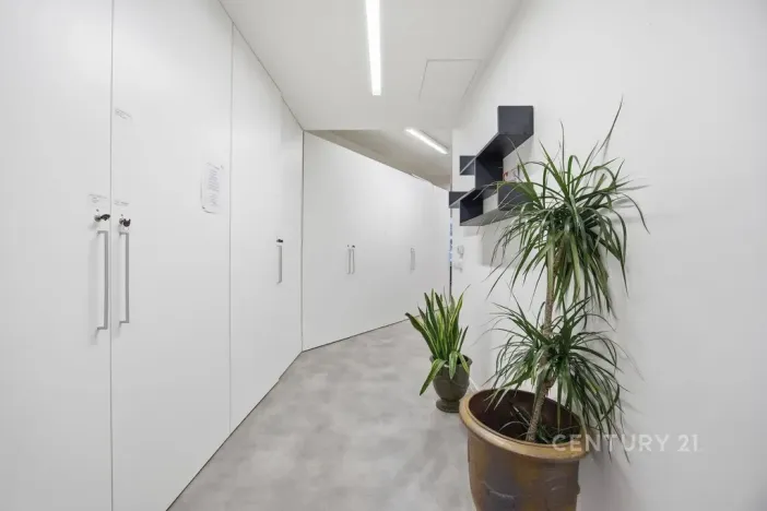 Prodej kanceláře, Praha - Smíchov, Na Zatlance, 232 m2