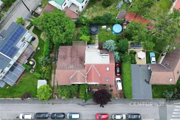 Prodej rodinného domu, Praha, Vycpálkova, 110 m2