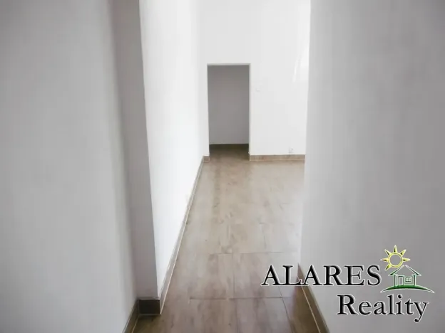 Pronájem bytu 1+1, Praha - Hostavice, Pasecká, 50 m2