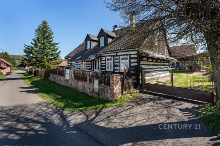 Prodej zemědělské usedlosti, Jičíněves - Labouň, 180 m2