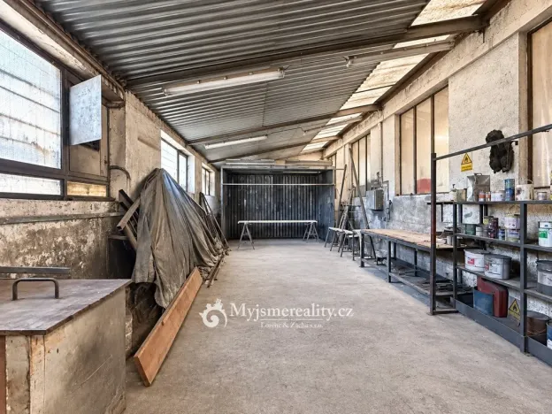 Prodej skladu, Znojmo - Oblekovice, Pod Šibeníkem, 500 m2