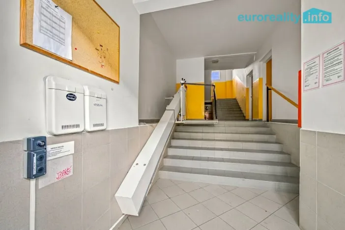 Prodej bytu 2+1, Milovice, Braniborská, 48 m2