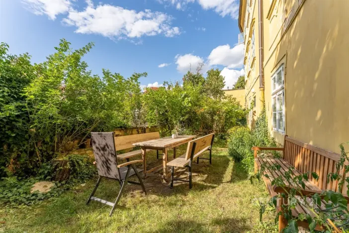 Prodej bytu 2+1, Praha - Malá Strana, Hroznová, 53 m2