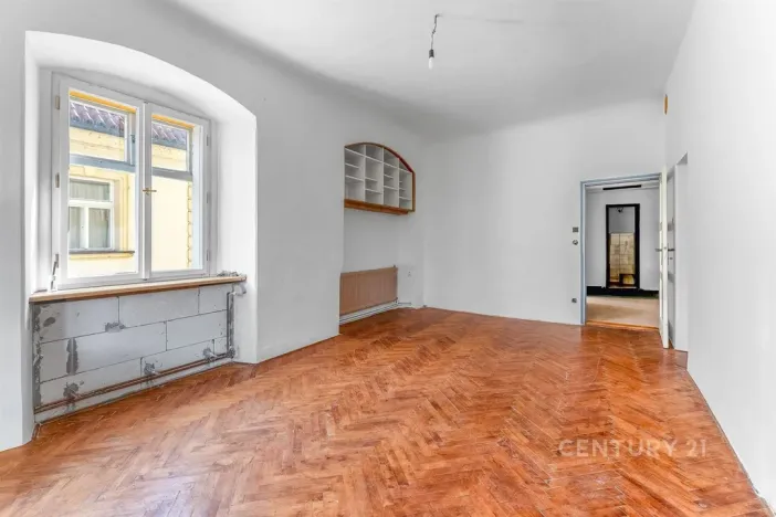 Prodej bytu 2+1, Praha - Malá Strana, Hroznová, 53 m2