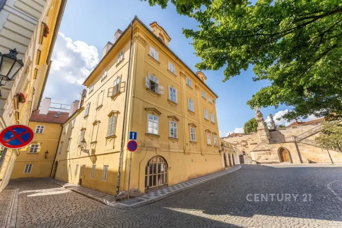 Prodej bytu 2+1, Praha - Malá Strana, Hroznová, 53 m2