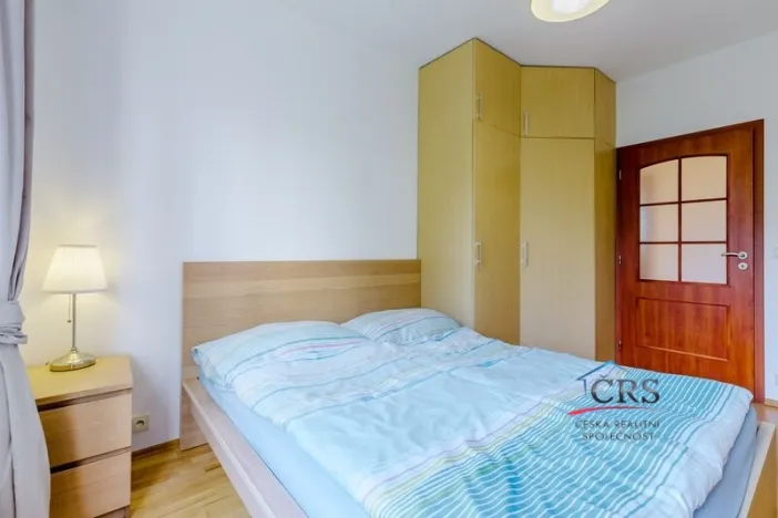 Prodej bytu 2+kk, Praha, Jeseniova, 55 m2
