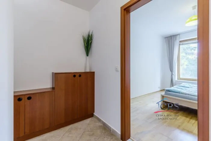 Prodej bytu 2+kk, Praha, Jeseniova, 55 m2