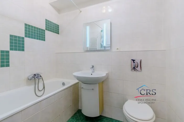 Prodej bytu 2+kk, Praha, Jeseniova, 55 m2
