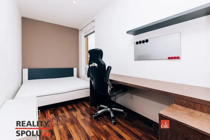 Pronájem bytu 3+kk, Hradec Králové - Třebeš, Labská louka, 82 m2