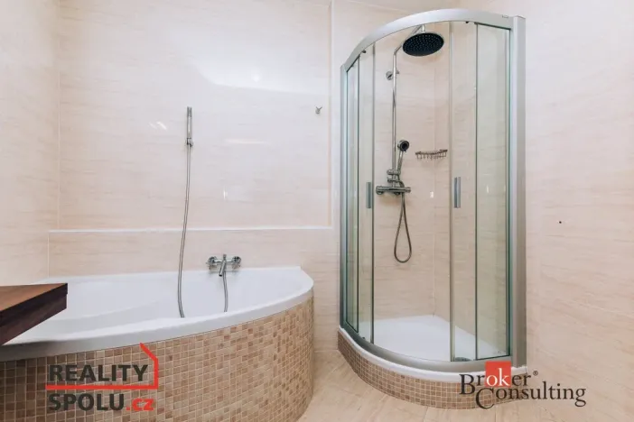 Pronájem bytu 3+kk, Hradec Králové - Třebeš, Labská louka, 82 m2