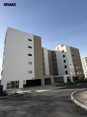 Pronájem bytu 3+kk, Třebíč - Horka-Domky, Družstevní, 72 m2