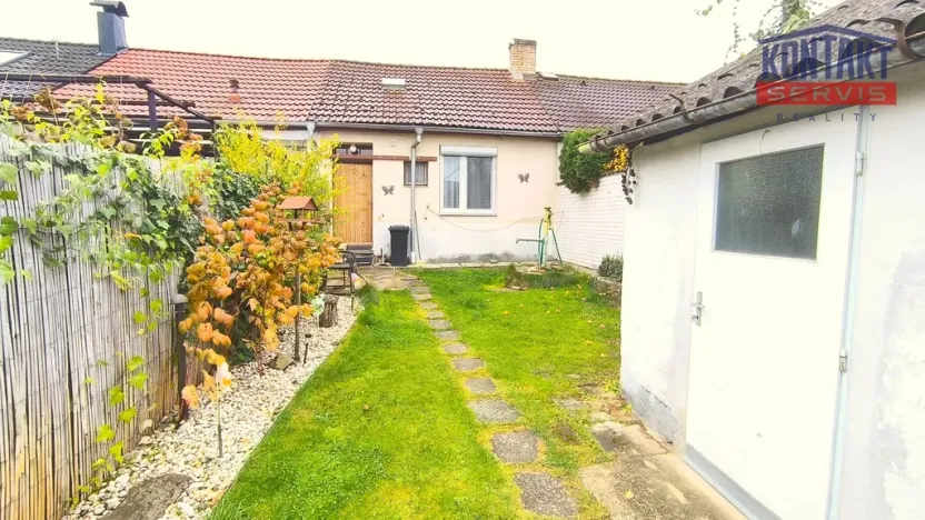 Pronájem rodinného domu, Lišov, Benátky, 32 m2
