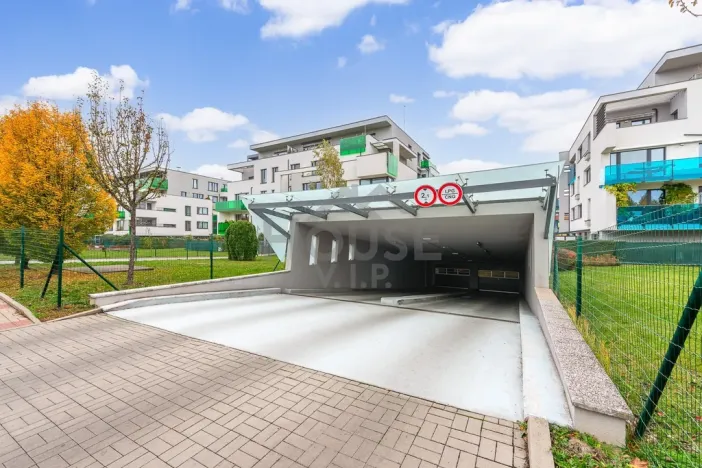 Prodej bytu 1+kk, Praha - Letňany, Nepomuckých, 38 m2