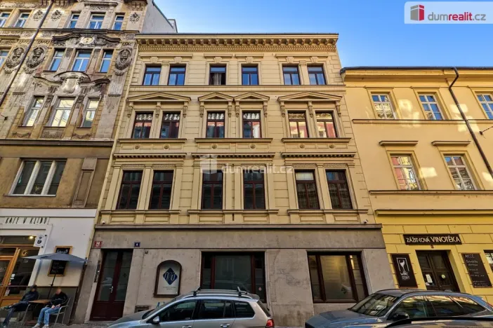 Pronájem kanceláře, Praha - Nové Město, V jirchářích, 70 m2