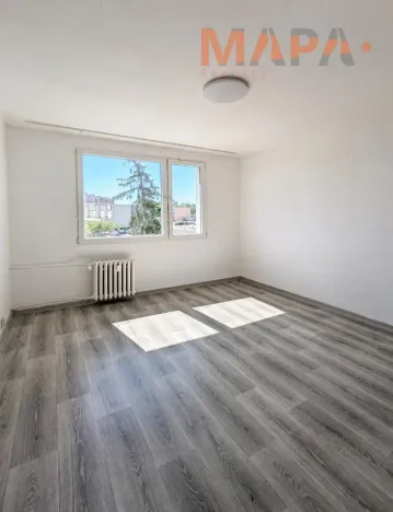 Prodej bytu 1+1, Chomutov, Dřínovská, 35 m2