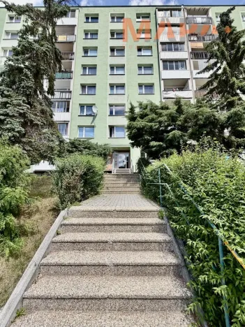Prodej bytu 1+1, Chomutov, Dřínovská, 35 m2