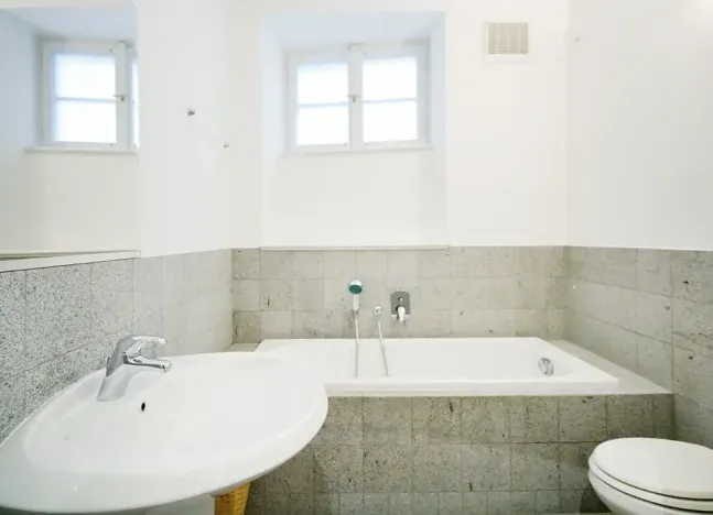 Pronájem bytu 2+1, Praha - Malá Strana, 73 m2