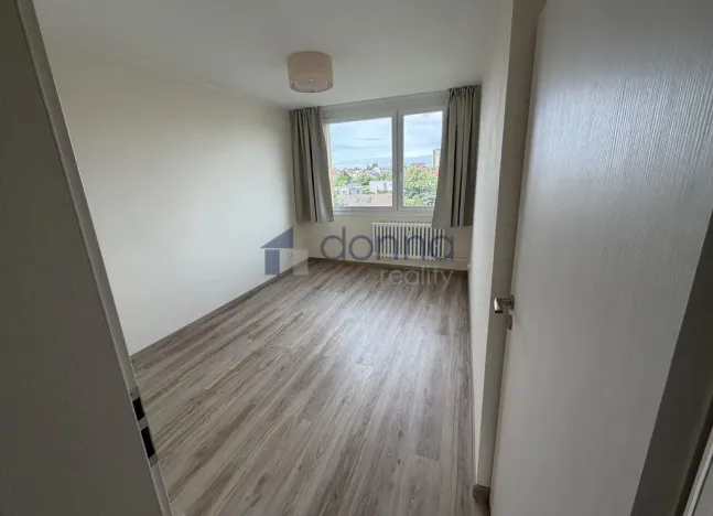 Pronájem bytu 3+kk, Praha, Cuřínova, 69 m2