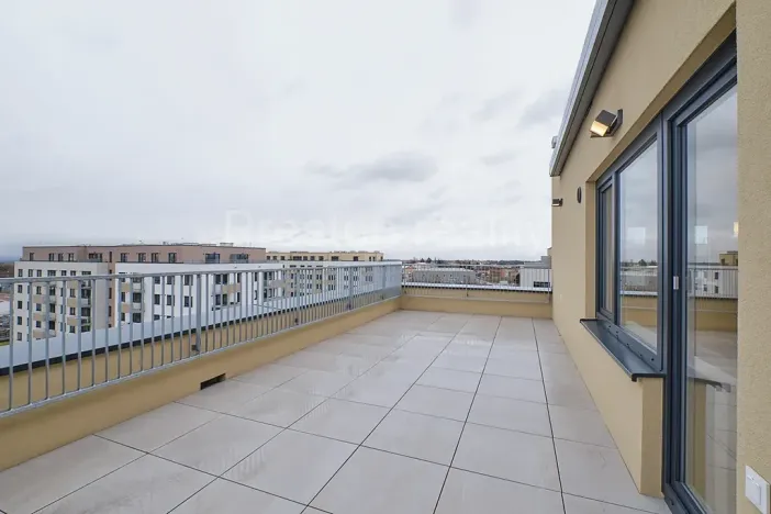 Pronájem bytu 4+kk, Praha - Kbely, Sedlářova, 91 m2