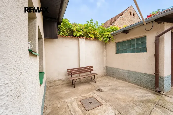 Prodej rodinného domu, Křenice, Hlavní, 52 m2