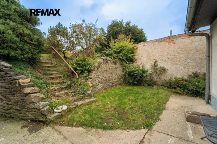 Prodej rodinného domu, Křenice, Hlavní, 52 m2
